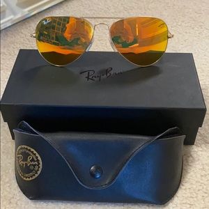 Ray Ban Mirrored Iridescent Unisex Aviators